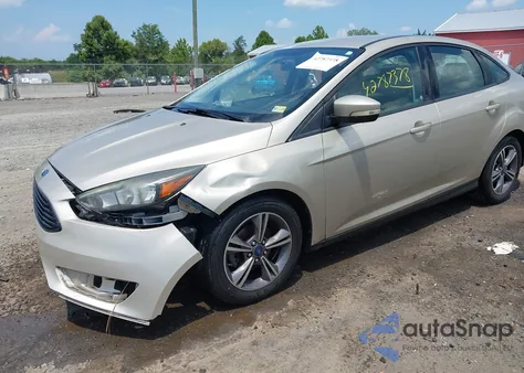 2017 Ford Focus Se z USA, uszkodzony, nr VIN 1FADP3FE2HL309728